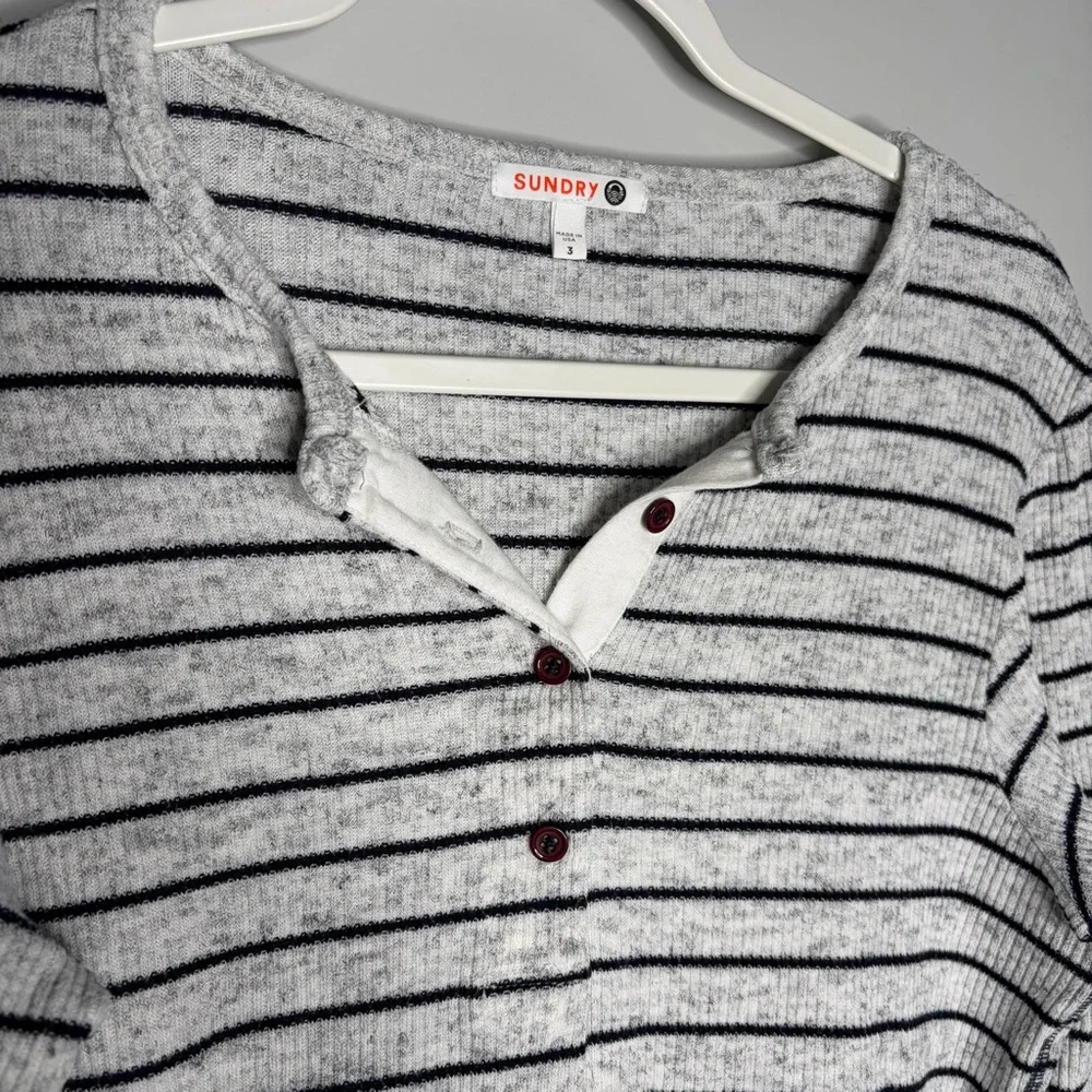 Sundry Striped Henley Sleep Top Long Sleeve Gray Black‎ 3 - Picture 5 of 6